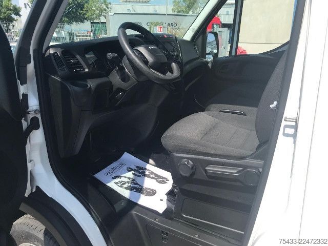 Панельний фургон IVECO DAILY 35C14H BOX