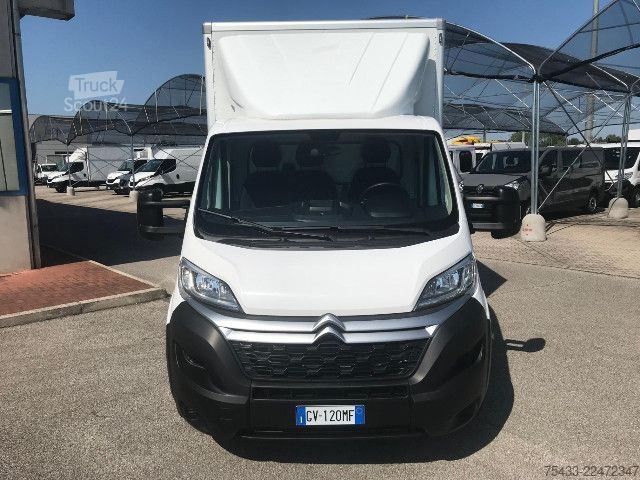 Fourgon personnalisé Citroën Jumper 35 L4 2.2 bluehdi 140cv S&S  p.la