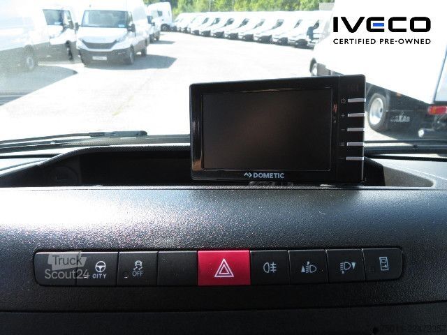 Кутиевиден ван IVECO Daily 35C16 Koffer/LBW Klima, Kamera