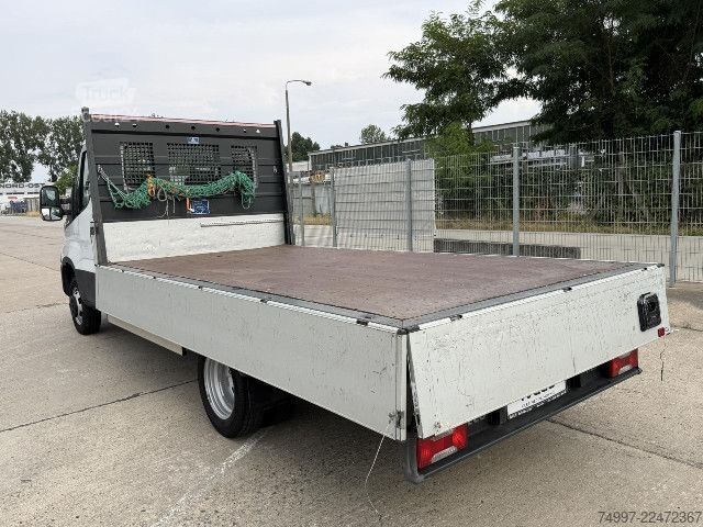 Пикап ван IVECO 35C14 / AHK / Zwillingsbereift