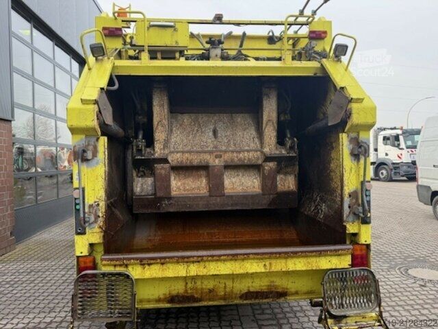 Camión de la basura Mercedes-Benz 2633 6x2 Econic Geesink Value PAK