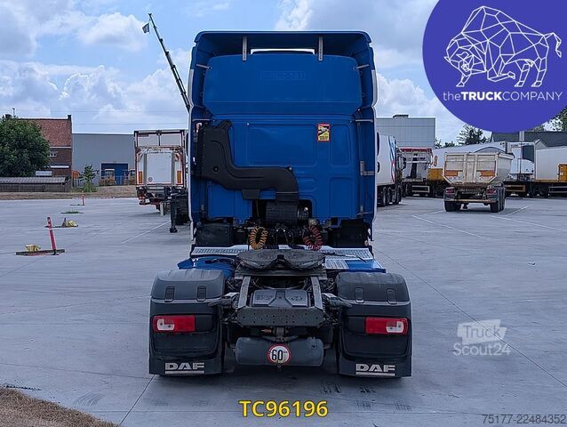 Standard-SZM DAF CF 440