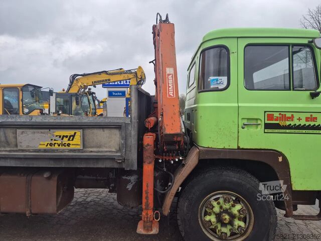 Furgon samochodowy do przewozu aut Scania LB81