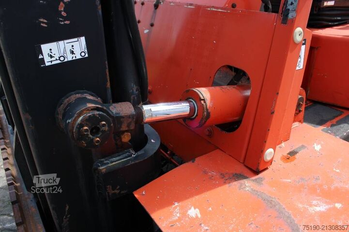 Carretilla elevadora Nissan DF05 A 70 U