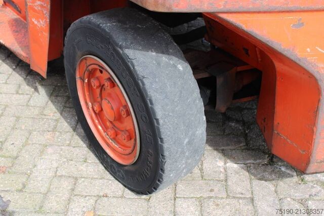 Heftruck Nissan DF05 A 70 U