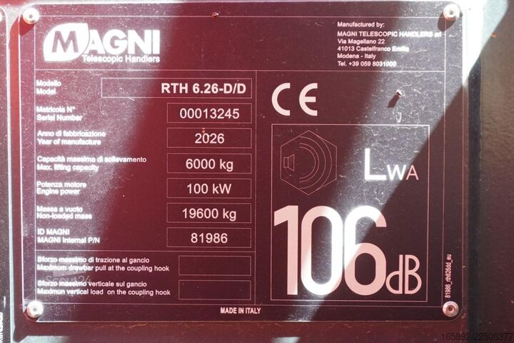 телескопічний навантажувач Magni RTH 6.26