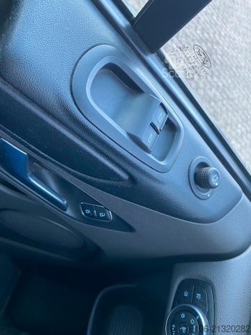 Bestelwagen FORD Transit Custom Kasten 320 L1 Trend *Automatik*