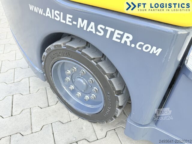 Kapeakäytävätrukki Combilift AISLE MASTER 15E NEW BATTER TRIPLEX 6500