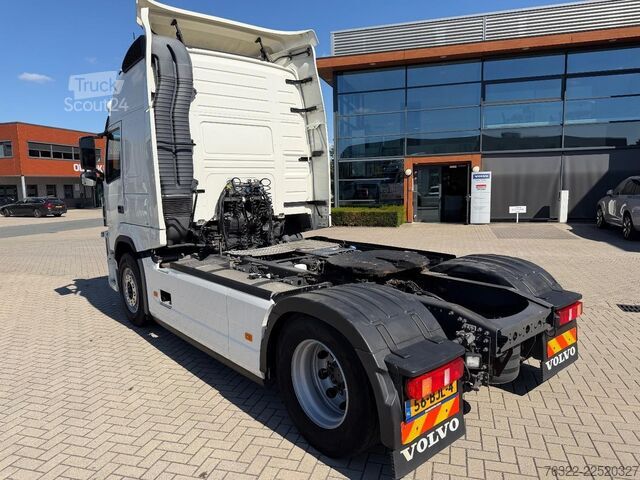 معيار SZM Volvo FM 410 GLOBETROTTER XL E6