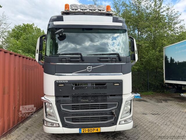 معيار SZM Volvo FH 460 GLOBETROTTER MOTOR DEFECT