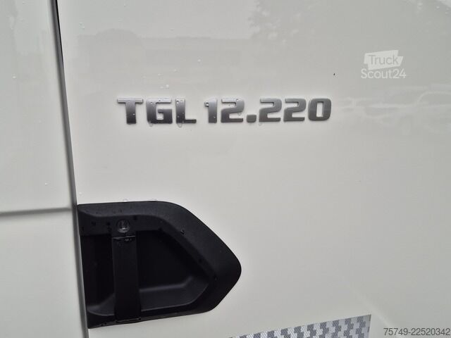 Autonkuljetusauto man TGL 12.220 BL Autotransporter AHK
