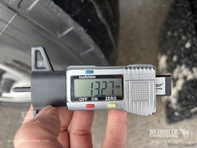 Ανοιχτό ημιρυμουλκούμενο με μουσαμά Schmitz Cargobull Semitrailer Curtainsider Standard