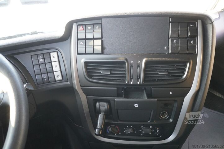 Traktoriaus vienetas Iveco Stralis 460 E6 tractor unit/ Sleeper cab