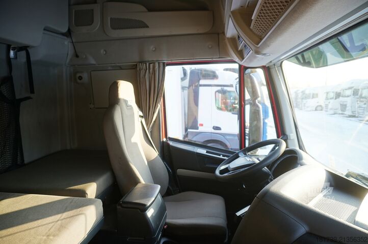 Traktoriaus vienetas Iveco Stralis 460 E6 tractor unit/ Sleeper cab