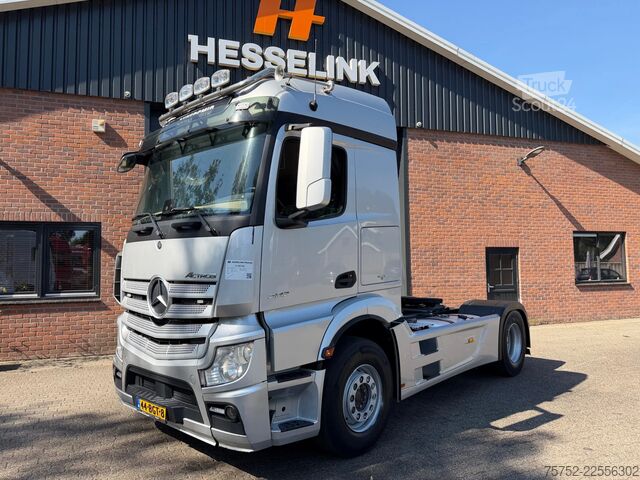 Standard-SZM Mercedes-Benz Actros 2142 4X2 Hydraulic NL Truck