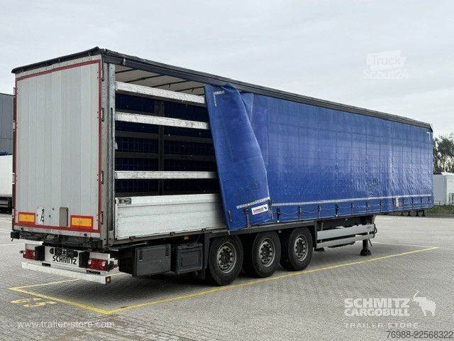 Öppen semitrailer med kapell Schmitz Cargobull Curtainsider Bordwandsider
