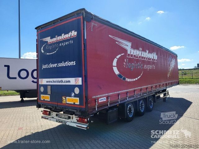 Öppen semitrailer med kapell Schmitz Cargobull Schiebeplane Mega