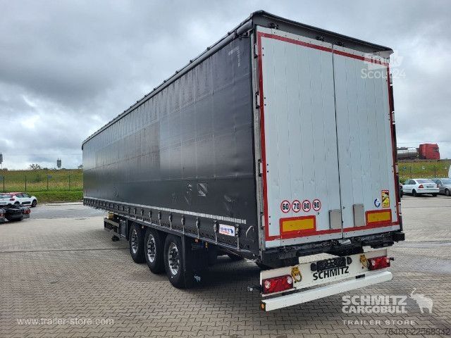 Öppen semitrailer med kapell Schmitz Cargobull Schiebeplane Standard