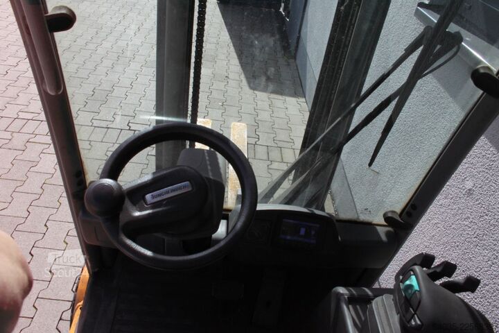 Bernhard Haselmaier Nutzfahrzeuge Bernhard Haselmaier Nutzfahrzeuge Bernhard Haselmaier Nutzfahrzeuge