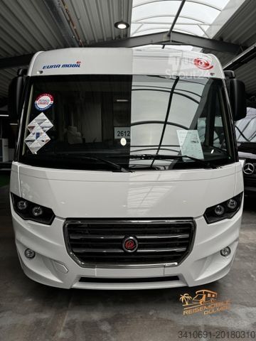 Autocaravana integral EURAMOBIL Integra Line 720 EF ohne Hubbett Mondial ALDE