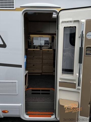 Autocaravana integral EURAMOBIL Integra Line 720 EF ohne Hubbett Mondial ALDE