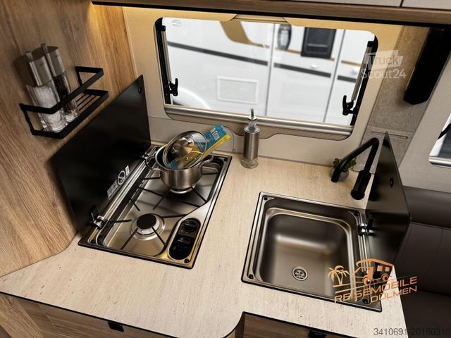 Autocaravana integral EURAMOBIL Integra Line 720 EF ohne Hubbett Mondial ALDE