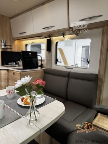 Autocaravana integral EURAMOBIL Integra Line 720 EF ohne Hubbett Mondial ALDE