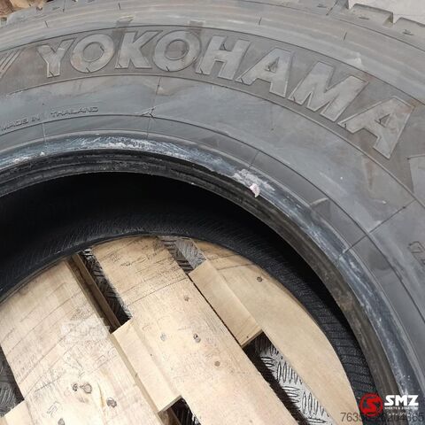 Reifen Diversen Occ vrachtwagenband 295/80R22.5 152/148M Yokohama