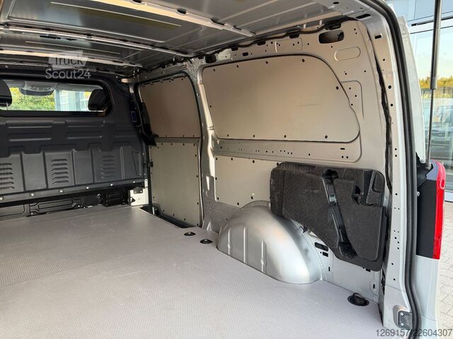 Панелен ван MERCEDES-BENZ Vito Kasten 116 CDI 4x4 extralang SELECT Standh.