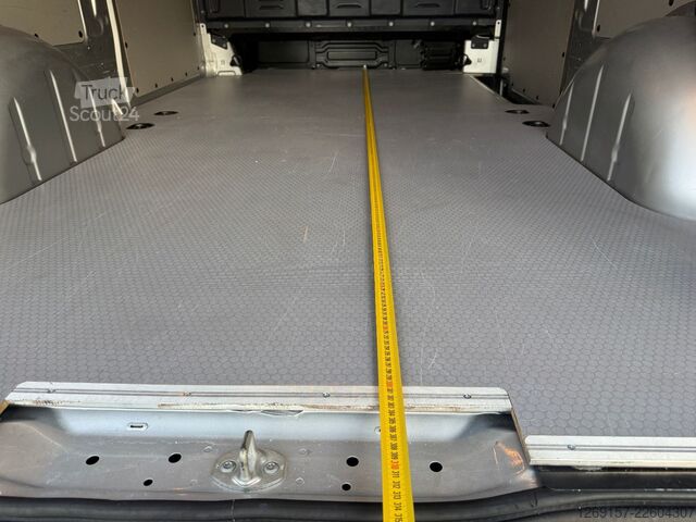 Панелен ван MERCEDES-BENZ Vito Kasten 116 CDI 4x4 extralang SELECT Standh.