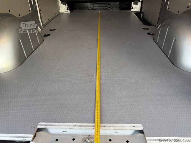 Панелен ван MERCEDES-BENZ Vito Kasten 116 CDI 4x4 extralang SELECT Standh.