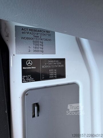 Háromirányú billenő teherautó MERCEDES-BENZ Sprinter 514 CDI 5t Dreiseiten Kipper Zwilling