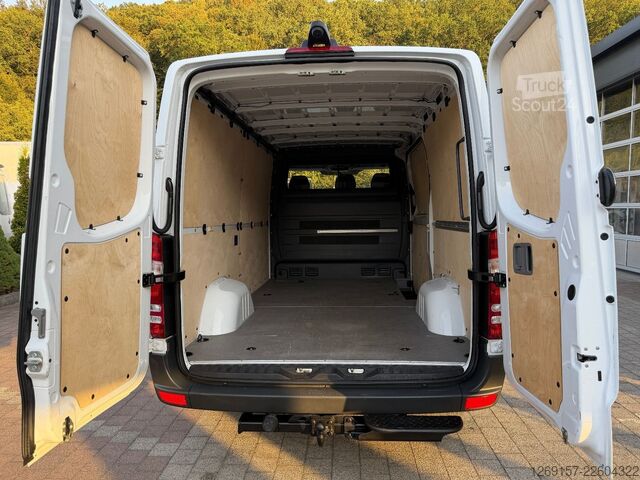 Dobozos furgon MERCEDES-BENZ Sprinter 316 CDI Kasten 3,5t L2H1 *AHK 2,8t*