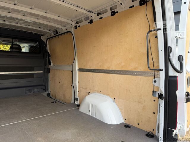 Dobozos furgon MERCEDES-BENZ Sprinter 316 CDI Kasten 3,5t L2H1 *AHK 2,8t*