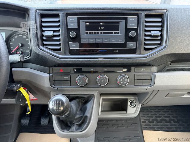 Pick-up furgon VW Crafter Pritsche 35 DOKA L2 *AHK3,5t* KLIMA