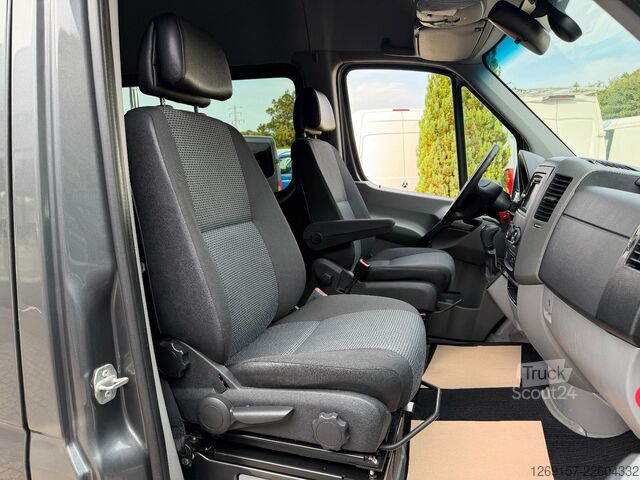 Magas tetős furgon MERCEDES-BENZ Sprinter 315CDI L2H2 Kombi 9-S. Autom. Dachklima