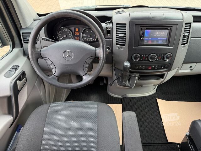 Furgon z wysokim dachem MERCEDES-BENZ Sprinter 315CDI L2H2 Kombi 9-S. Autom. Dachklima