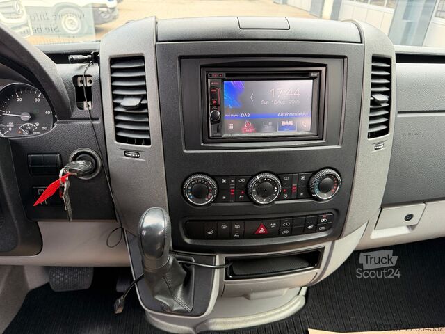 Furgon z wysokim dachem MERCEDES-BENZ Sprinter 315CDI L2H2 Kombi 9-S. Autom. Dachklima