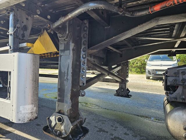 Semiremorcă cu podea mobilă Reisch RSBS-3-13