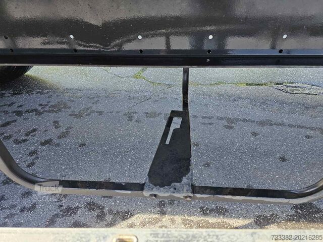 Semiremorcă cu podea mobilă Reisch RSBS-3-13