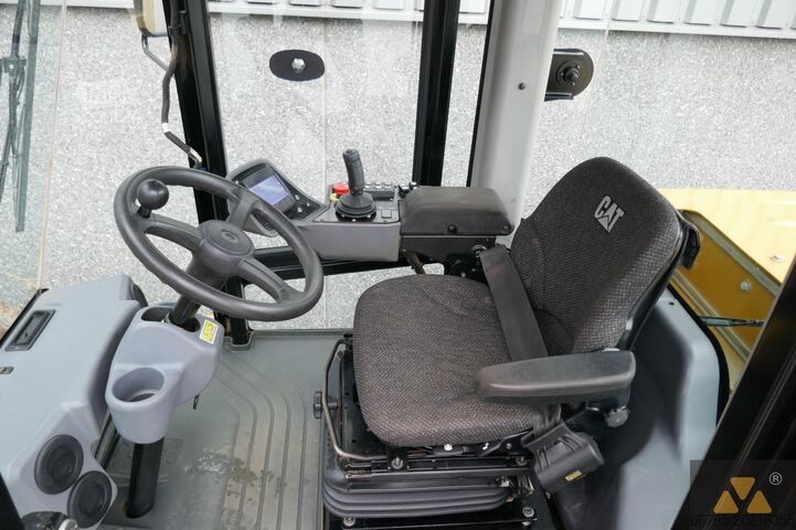 Enkelt tromlevalse Caterpillar CS68B