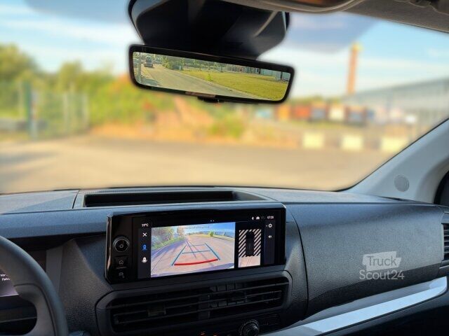 Varebil Opel Vivaro 1.5 D 120 L2 +180°Kamera+Navi+Holz+