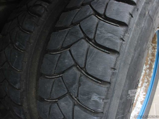 Concrete pump truck RENAULT KERAX 420, EURO 3, 7m3, 8X4, CIFA MAGNUM MK 24.4