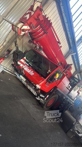 Lastebilmontert kran LIEBHERR LTM 1060.2 Garagenfahrzeug, Top, deutscher Kran