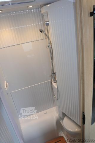 Daļēji integrēta kemperis SUNLIGHT Adventure V 67S Fiat