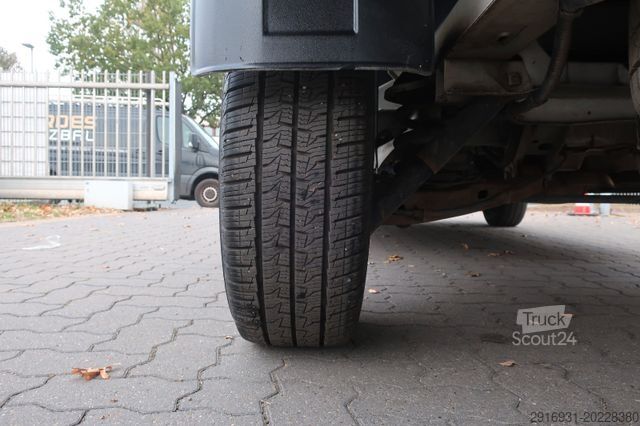Pritschenwagen VOLKSWAGEN T5 Pritsche DoKa 1. Hand / AHK / Fzg Nr:22