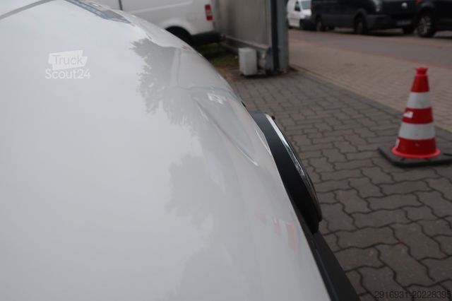 Panelová dodávka VOLKSWAGEN Caddy Maxi Kasten / Klima / 1 Hand / FN: 225