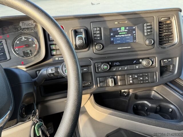 Standardowy ciągnik siodłowy SCANIA R 500 Ohne AGR