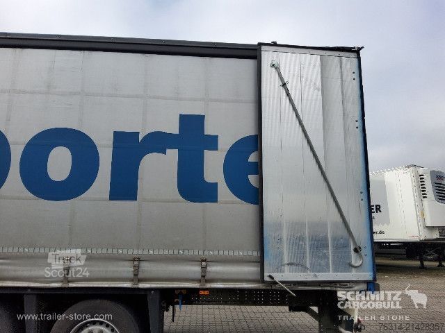 Atvira puspriekabė su tentu Schmitz Cargobull Curtainsider Standard Getränke