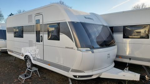 Lakókocsi Hobby Excellent 540 WFU 2000kg TV-Halter, Dusche